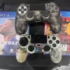 سوني 4 للبيع مع يدين مستعجل وشريطين فيفا 22 وردد حرب