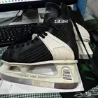 حذاء تزلج على الثلج