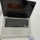 للبيع قطع غيار MacBook Pro 2011 (لا يعمل)