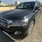 تويوتا لاند كروزر 2017 5.7L VXR اصدار خاص اسود black editi