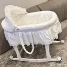 عربات اطفال وسرير