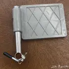 دعامة رجل لكرسي متحرك لمن هو بحاجتها