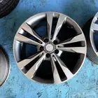 جنوط مرسيدس مقاس 18 مستخدم نظيف