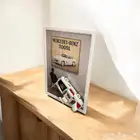 مرسيدس لوحة داخلها مجسم