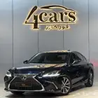لكزس es300h 2021 (( بحالة ممتازة ))