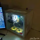 للبيع PC قيمنق مع شاشة وكيبورد بسعر 2400