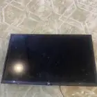 شاشتين 32 بوصة شبه جديده