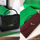 شنط بوتيغا شنط نسائيه شامل التوصيل ودفع عند الاستلام