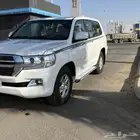 لاند كروزر للبيع او البدل
