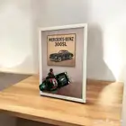 مرسيدس لوحة داخلها مجسم