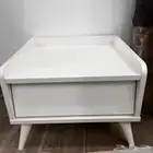طاوله جانبيه لسرير