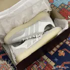 حذاء اديداس نسائي جديد