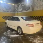 للبيع كامري مديل 2010 نص فل فير تماتيك من داخل خشبي
