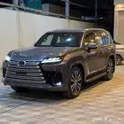 لكزس LXBB رمادي داخلي ابيض 2025كويتي الساير