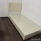سرير للبيع