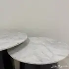 طاوله للبيع بتصميم ثنائي رخام نظييف