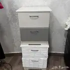 للبيع كوميدينه (طاولة جانبيه لسرير)