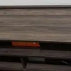 طاولة تلفزيون خشبية