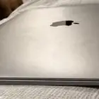 للبيع ماك بوك M1