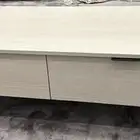 طاولة