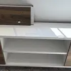 طاولة للبيع