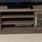 طقم كنب مع طاولات و طاوله تلفزيون