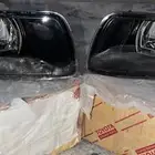 طقم كشافات لكزس es300 2000 جديد اصلي