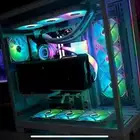 pc بي سي للبيع