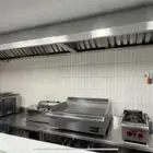 مطعم درايف ثرو إفطار وجاهز للتشغيل فور ا للتقبيل