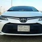 تويوتا كورولا 2023 اتوماتيك شاشة كاميراخلفية ابيض لولي