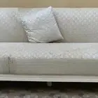 كنب قطعة واحدة لثلاث اشخاص