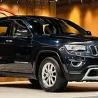 جراند شيروكي 2014 V8 لمتد ( بحاله ممتازه)