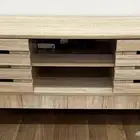 طاولة تلفزيون