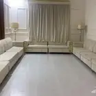 للبيك كنب نضيف ثمان حبات