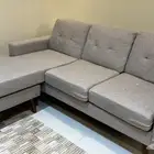 كنب كنبة رمادي حرف ال L استخدام نظيف مستعمل أقل من سنة