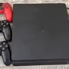 سوني 4 مع 3 يدين