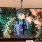 شاشة 65 بوصة