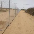 شبوك مزارع طرقات اراضي ملاعب