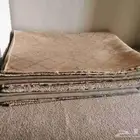 سجادتين لون بيج نضيفه للبيع