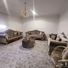 كنب 11 نفر وثلاث طاولات