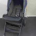 عربة أطفال ماركة giggle مافيها اي عيوب