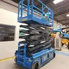 تأجير أنواع الرافعات. سيزر لفت ومان لفت. وفوركلفت