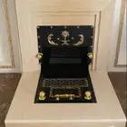 مناقل فخمه