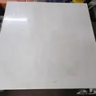 للبيع طاوله رخام قواعد استيل