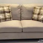 كنب 6 اشخاص بحالة جيدة من هوم بوكس