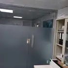 زجاج سكريت أعمال الالمنيوم