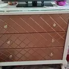 شوفنيره وتسريحه وكرسي