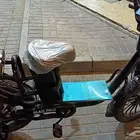 سكوتر كهربائي دباب الحاله جديد حاله ممتازه جدا سرعه 90 كيلو