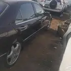 تشليح قطع غيار مرسيدس حجم 350مديل 2004فياقراء بحالت الوكاله
