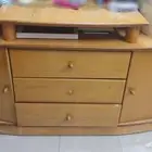 طاولة تلفزيون
